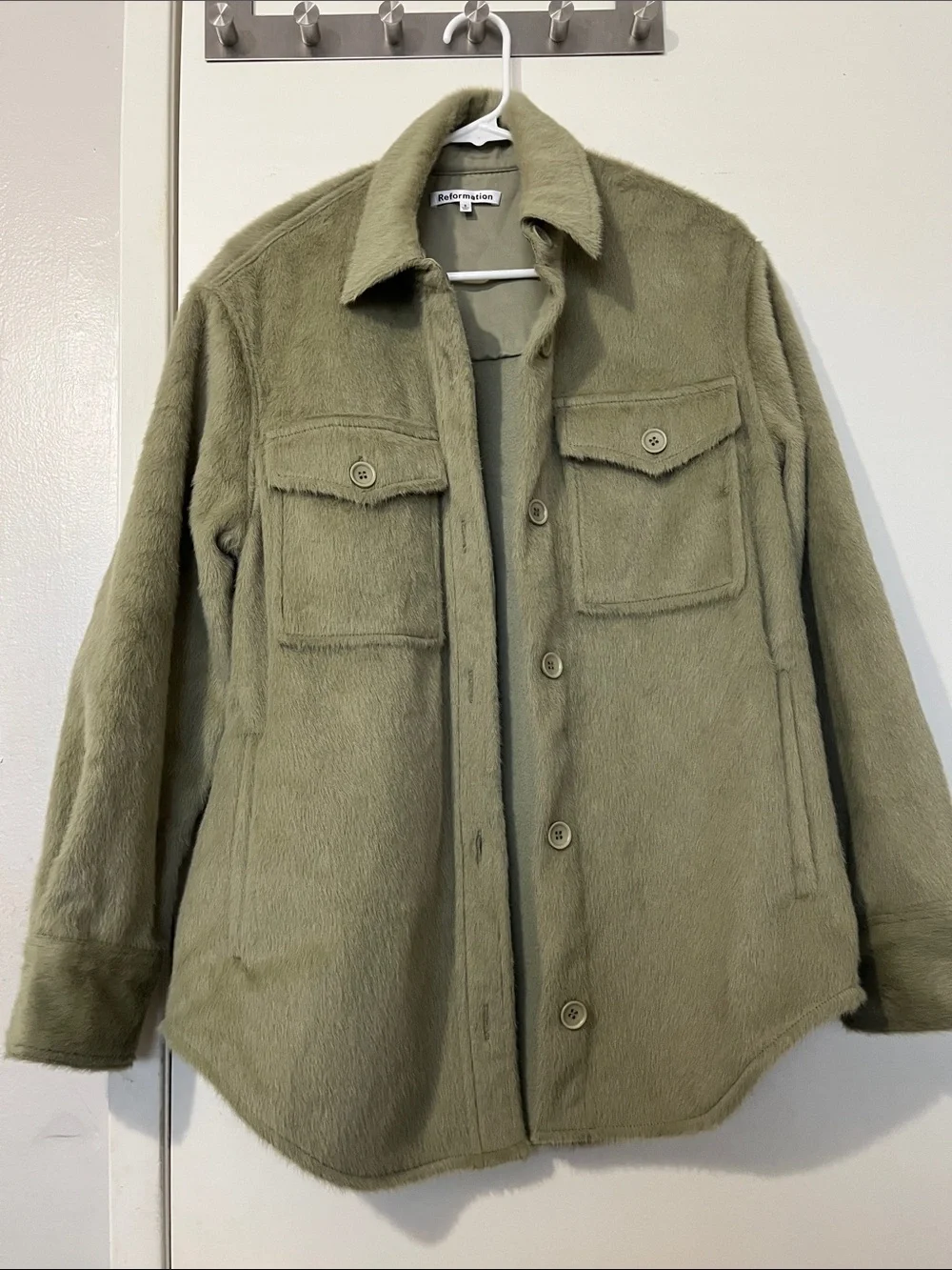 Reformation Faux Fur Ridley jacket Olive Green Shacket Jacket - Size S